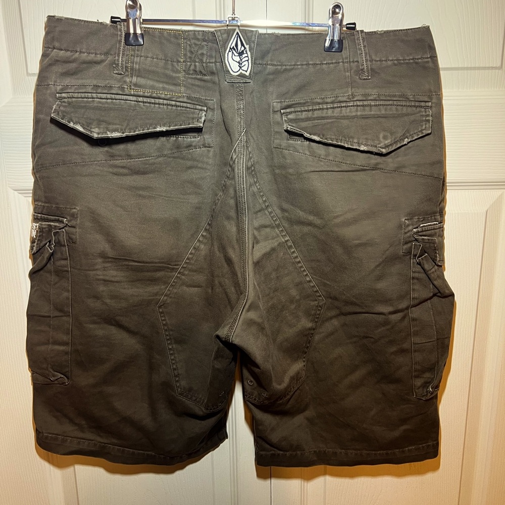 VLC Brown Cargo Short 36W, Distressed